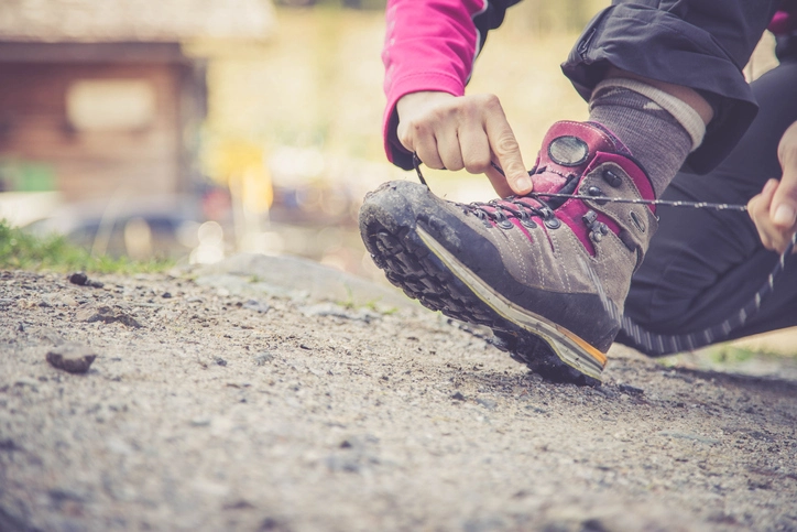 Choose non-slip shoes to prevent slip and fall accidents